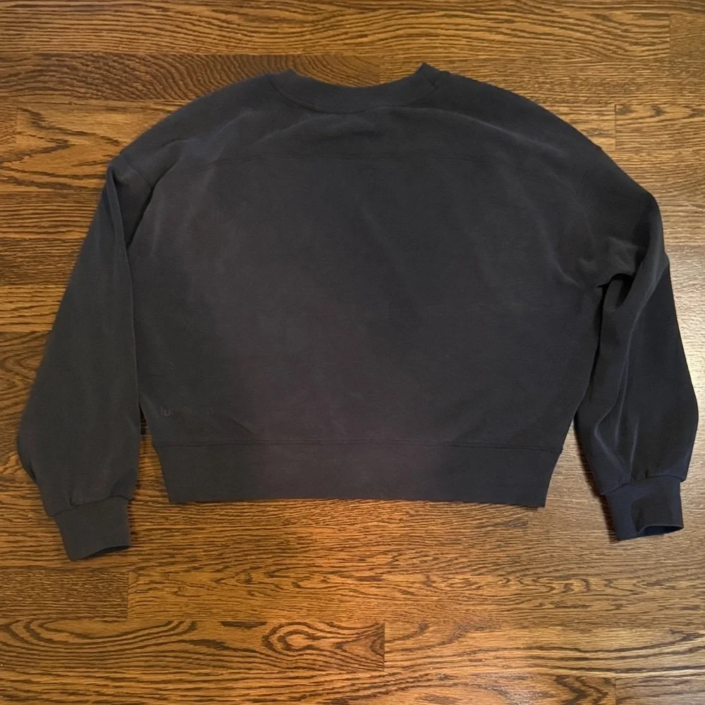 Lululemon Softstreme Cropped Charcoal Crewneck Sweatshirt